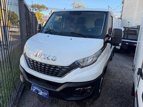 IVECO DAILY 2.3 TURBO DIESEL 30-130 CHASSI CS MANUAL